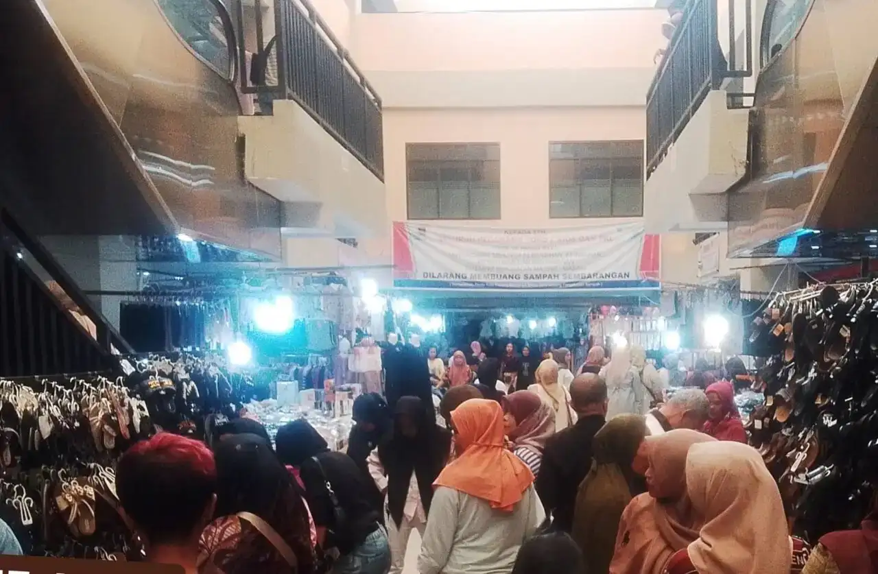 Mall Baru vs Tradisi Parcel Lebaran: Siapa yang Akan Menang di Cilacap?
